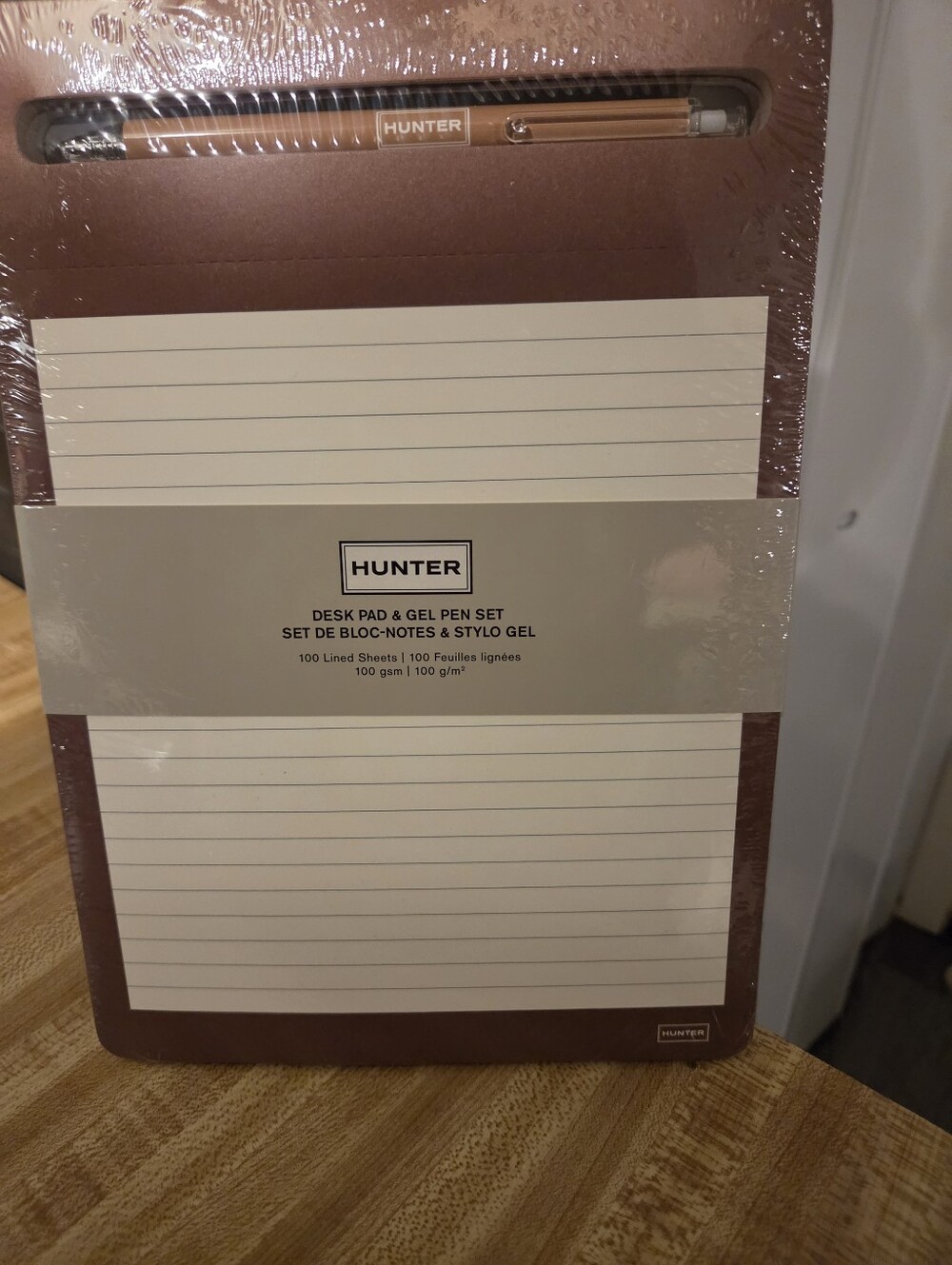 HUNTER NWT Notebook & Pen Set